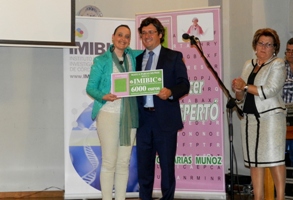 IMIBIC recibe una donación de 6.000 euros para impulsar la investigación contra el cáncer