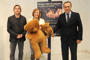 La Fundación CajaGranada y Orquesta Ciudad de Granada presentan la campaña ‘Ningún un niño sin juguete’