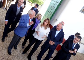 La Presidenta de la Junta de Andalucía visita la Hacienda Guzmán, sede de la Fundación Juan Ramón Guillén