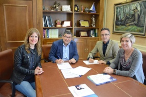 La Fundacion Tecnova firma un convenio de colaboracion con el Ayuntamiento de Velez Malaga