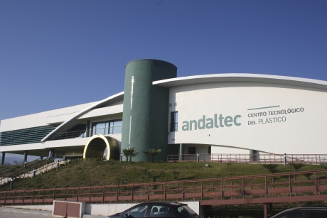 Andaltec adquiere un laboratorio láser para desarrollar innovadores texturizados superficiales de polímeros y metal