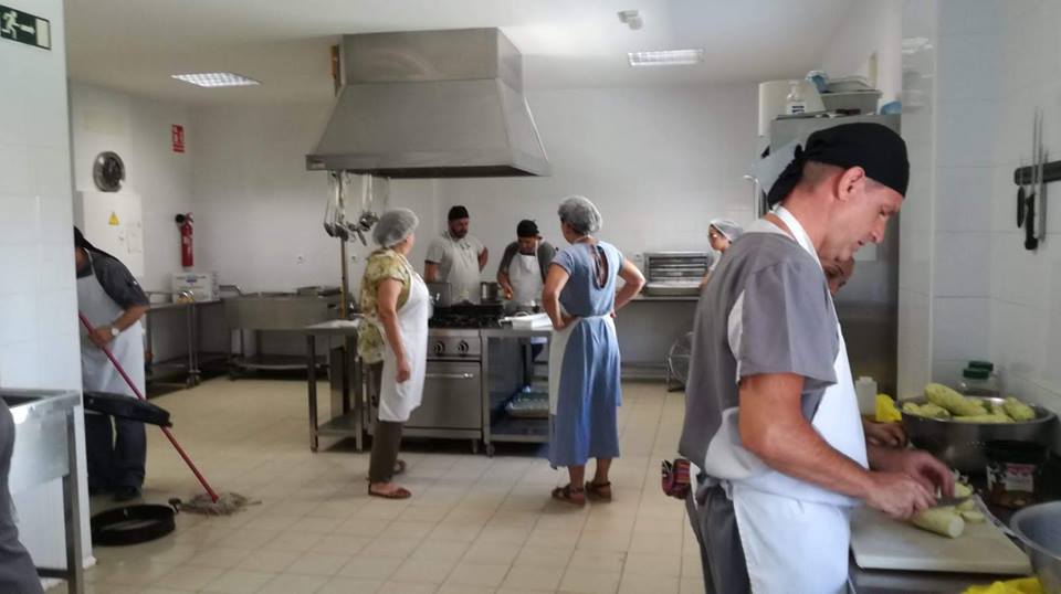 La Fundación Banco de Alimentos de Sevilla imparte un taller de cocina a los usuarios de Proyecto Hombre Sevilla