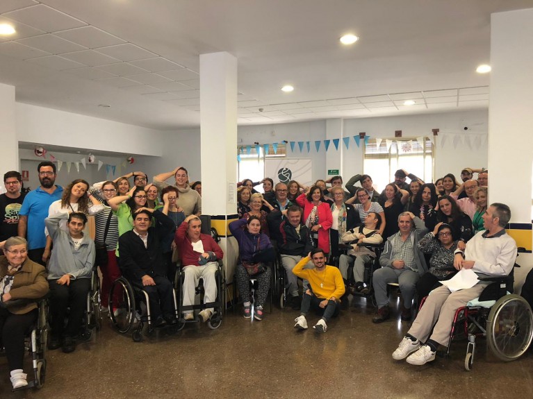 María José Sánchez Rubio visita a la Asociación DACE el Día Nacional del Daño Cerebral Adquirido