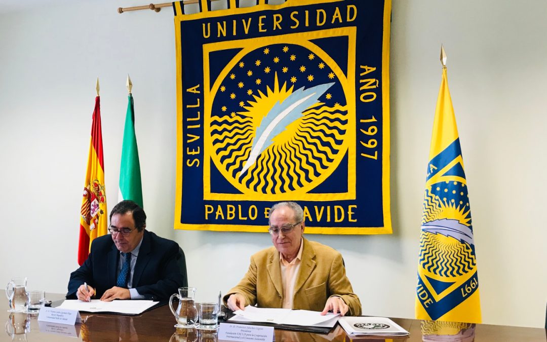 Fundación FACUA y la Universidad Pablo de Olavide firman un convenio para crear una Cátedra de Derecho de Consumo