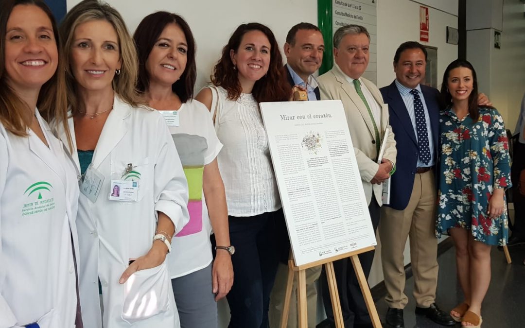 Fundación New Health inaugura la exposición itinerante «20 historias de compasión» en el centro de Salud Alamillo