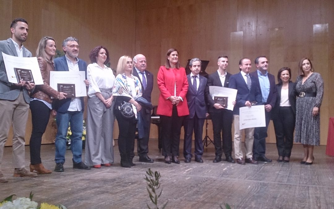 La Fundación Caja Rural de Baena entrega los Premios D. Salvador de Prado Santaella