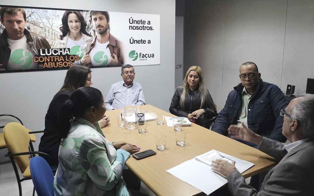 La Fundación FACUA recibe a una representante de las asociaciones panameñas Ipadecu y Uncurepa