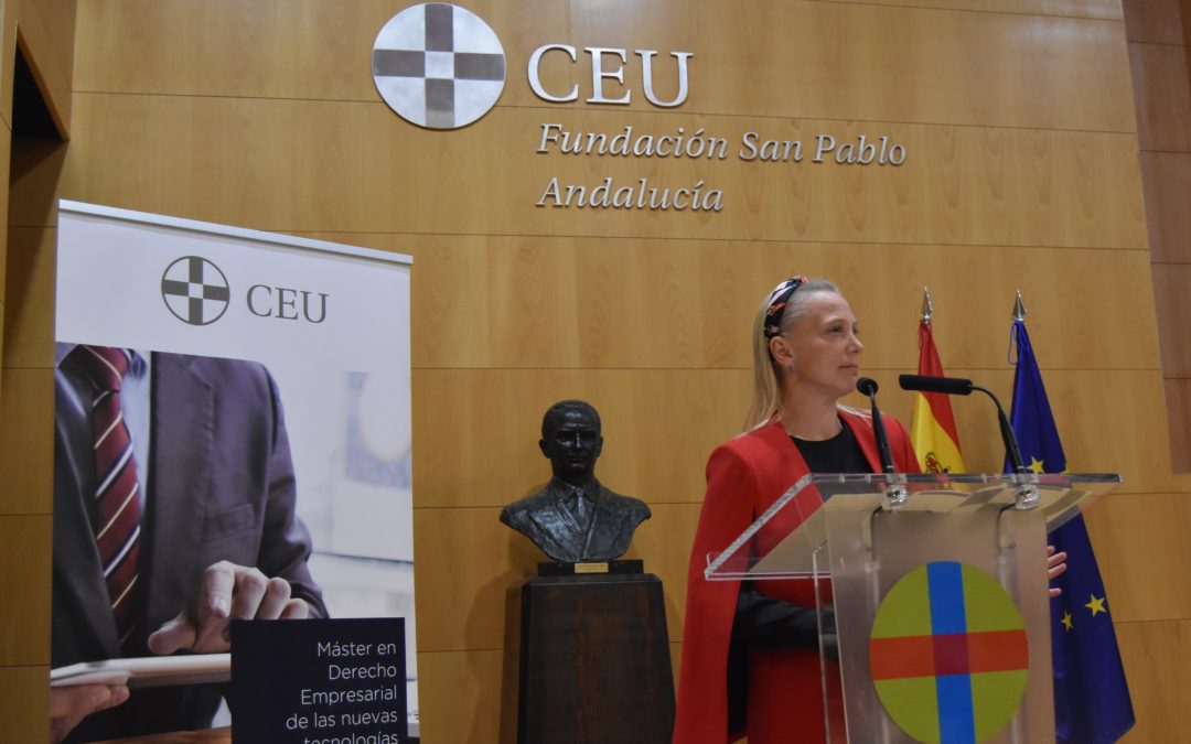 “Necesitamos contar con profesionales que lideren hoy la implantación tecnológica en la empresa”. Carolina Wisner, experta en Derecho y Nuevas Tecnologías de CEU Andalucía