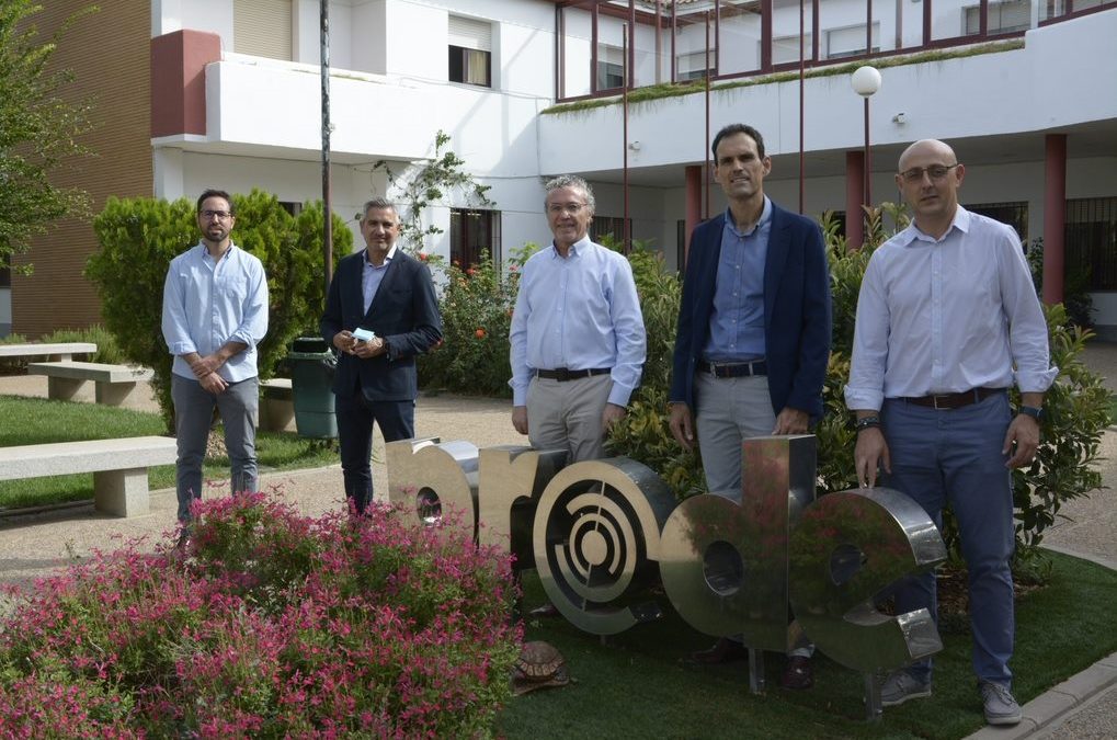 Antonio López Serrano, delegado de Igualdad, Políticas Sociales y Conciliación, visita la Fundación Prode