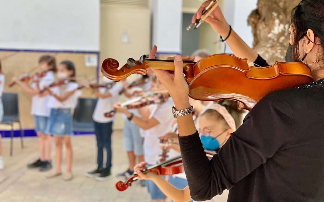 La Fundación Barenboim-Said imparte en Sevilla un curso de iniciación a la música para escolares