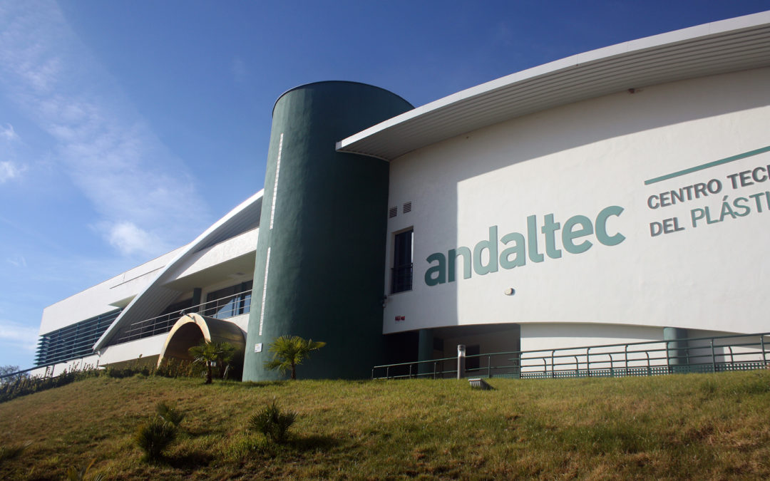 Andaltec trae hasta Jaén la producción de millones de piezas plásticas de una importante empresa española