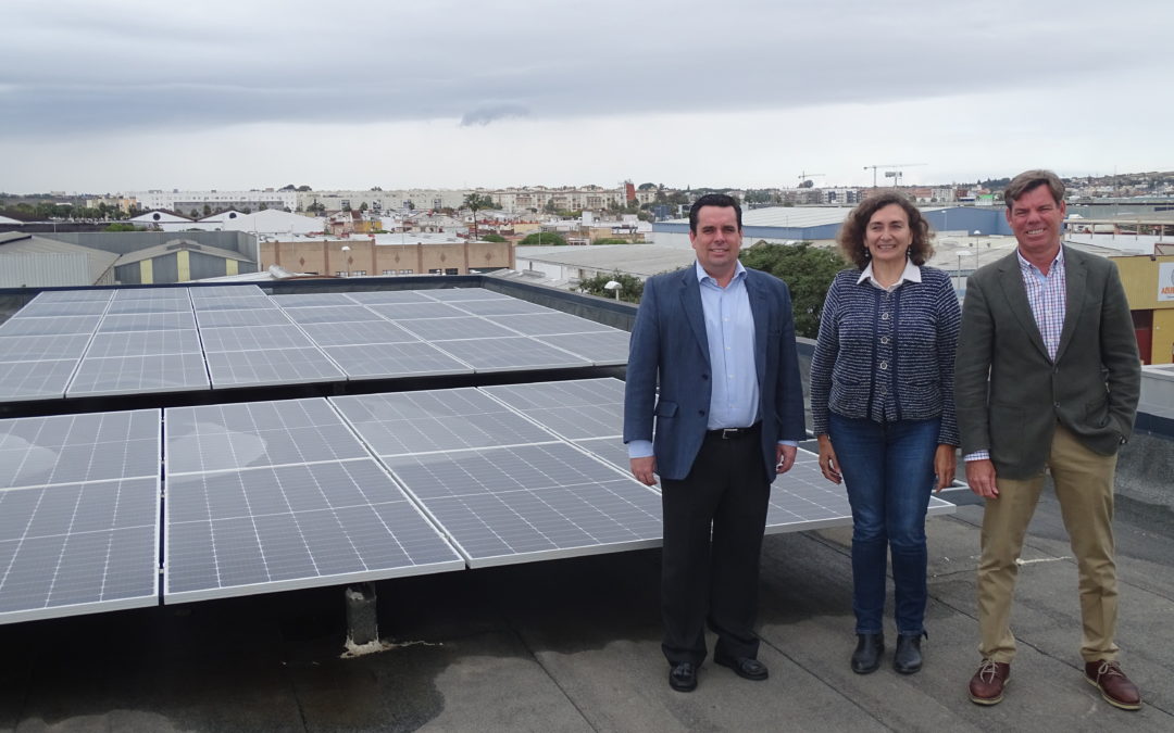 CEEI Bahía de Cádiz instala en su Centro de Empresas de El Puerto de Santa María, Placas Fotovoltaicas para Autoconsumo.