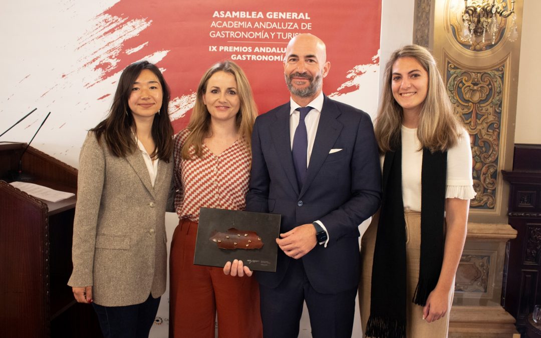 El proyecto de oleoturismo de la Fundación Juan Ramón  Guillén, galardonado en los premios de Andalucía de  Gastronomía 2023