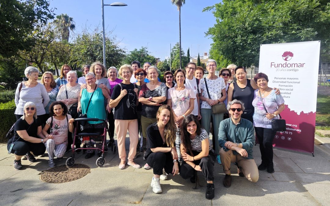 Las personas mayores de Sevilla tienen un «plan de verano» contra la soledad