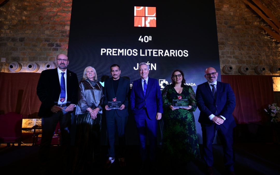 Carlos Dávalos, Javier Lasheras y Paula Praes, ganadores de la 40.ª edición de los ‘Premios Literarios Jaén’ de CajaGranada Fundación y CaixaBank