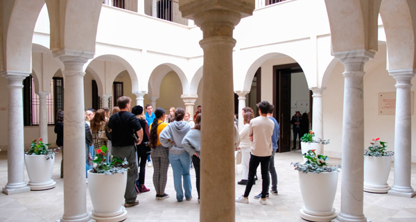 La Facultad de Económicas de la UMA y el Museo Carmen Thyssen Málaga culminan la tercera edición de su Challenge de Marketing Cultural